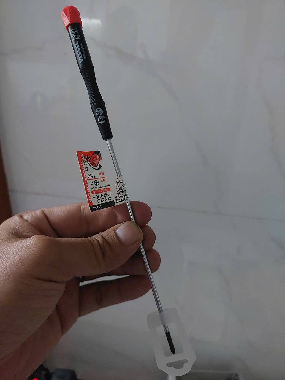 Tô vít bake 4 cạnh Vessel No.9900+0x150 (Japan)