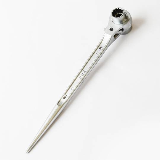 Cờ lê 2 đầu tuýp đuôi chuột loại ngắn Top Kogyo RM-17X21CSN