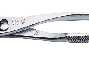 Kìm 2 lỗ mũi cong Top Kogyo BN-200