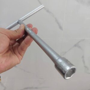 Tuýp vặn ốc chữ T 12mm OURA TW0012