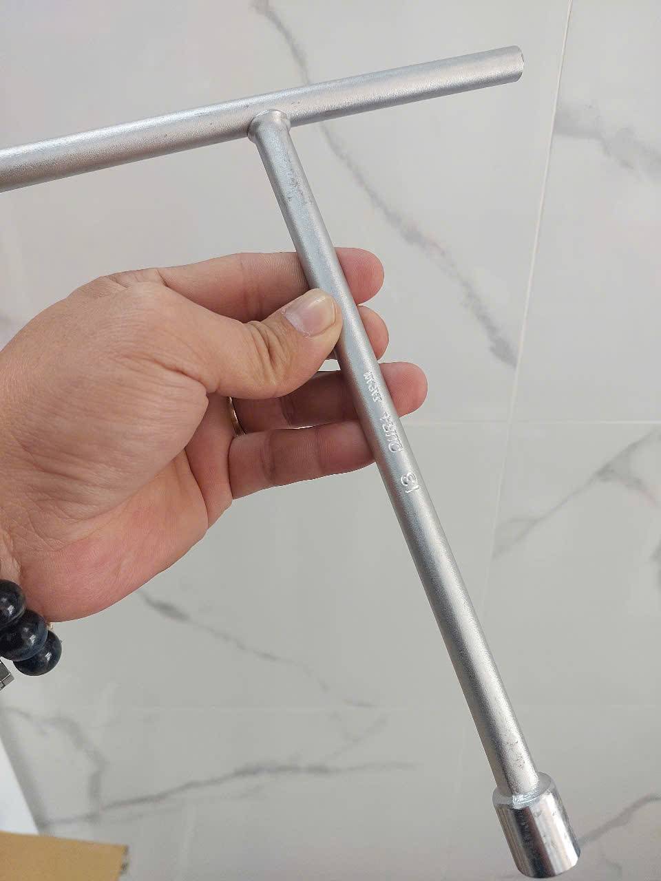 Tuýp vặn ốc chữ T 13mm OURA TW0013