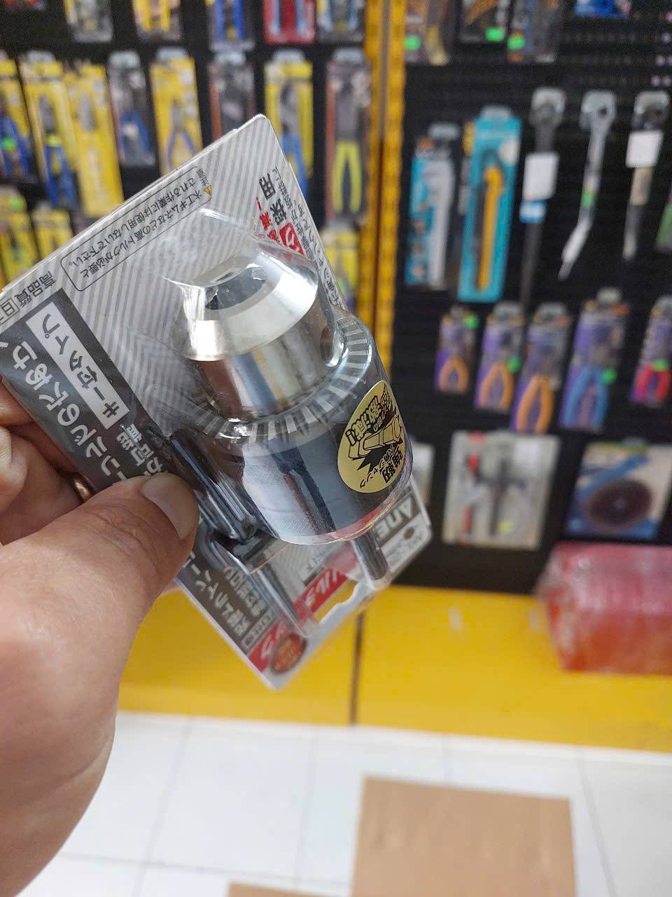 z7232646780569_cb145f65d94e4c94bbc72acbc26fa954 Đầu chuyển mũi khoan Anex AKL-280