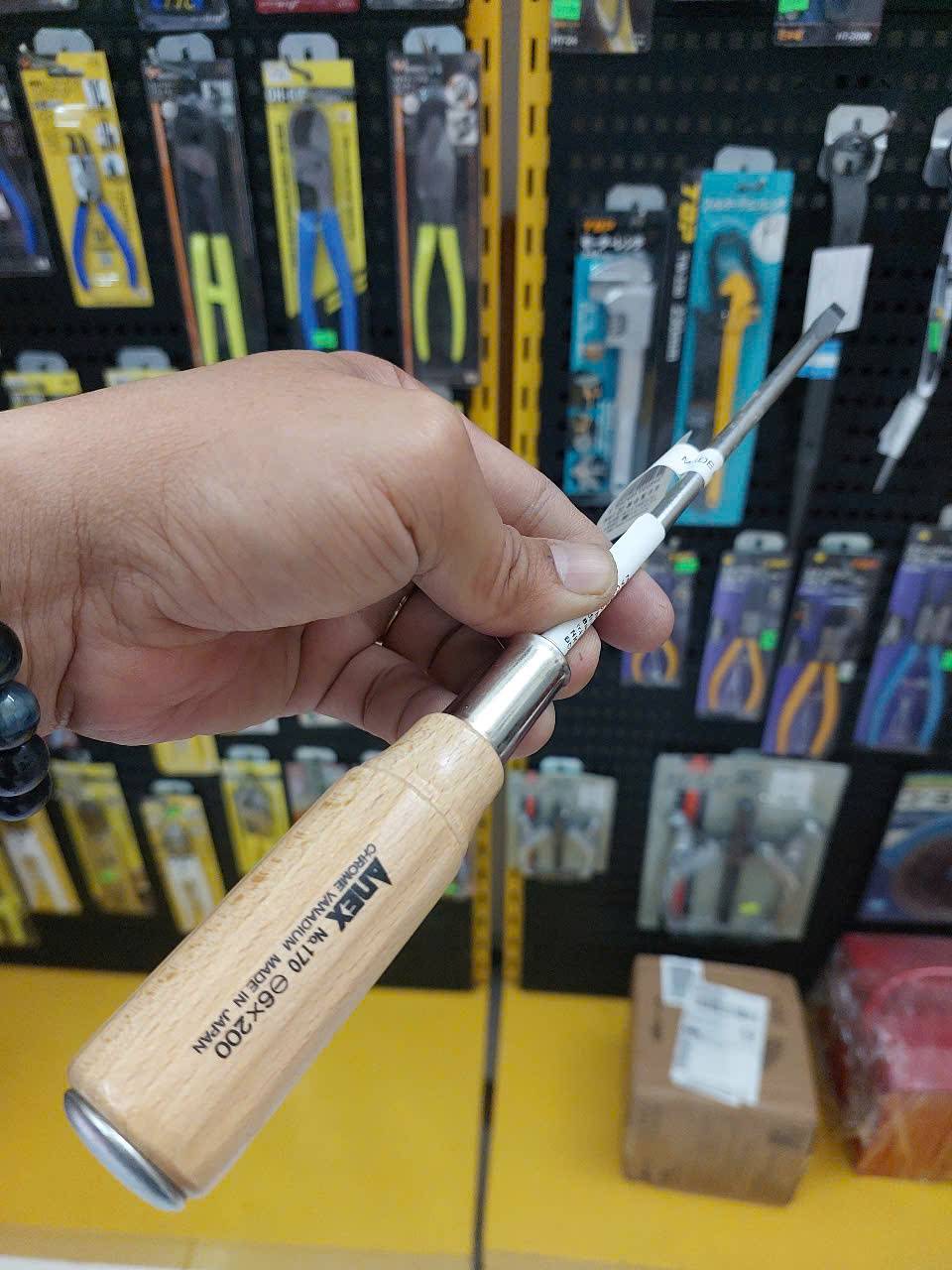 z7237645694313_ec176c40d5752f3e7e303984a07b4ea1 Tô vít đóng 2 cạnh tay gỗ Anex No.170-6×200