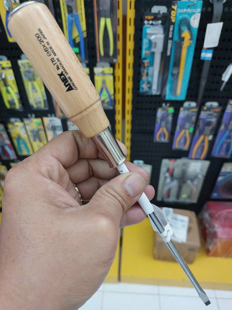 z7237645745123_b0631dd1f3b385919c9bededfa001a02 Tô vít đóng 2 cạnh tay gỗ Anex No.170-6×200