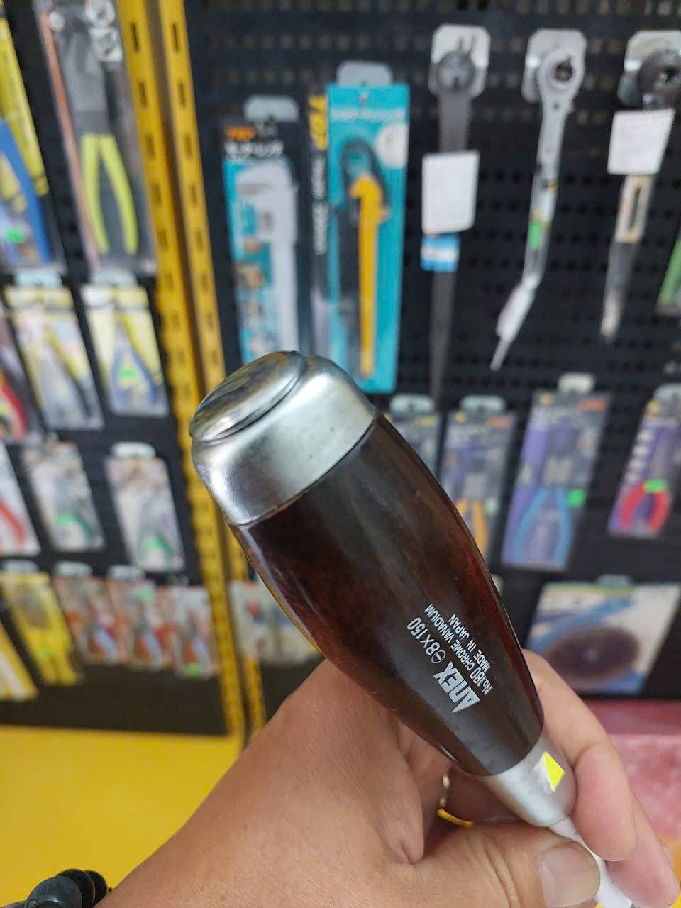 Tô vít đóng cán gỗ tam giác Anex No.180-8×150