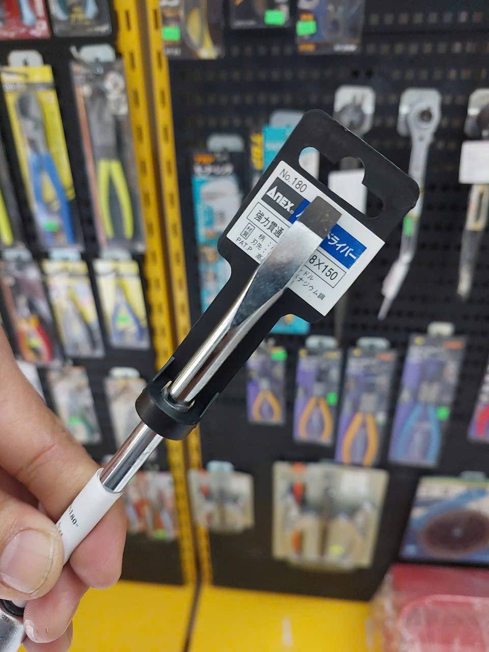 Tô vít đóng cán gỗ tam giác Anex No.180-8×150