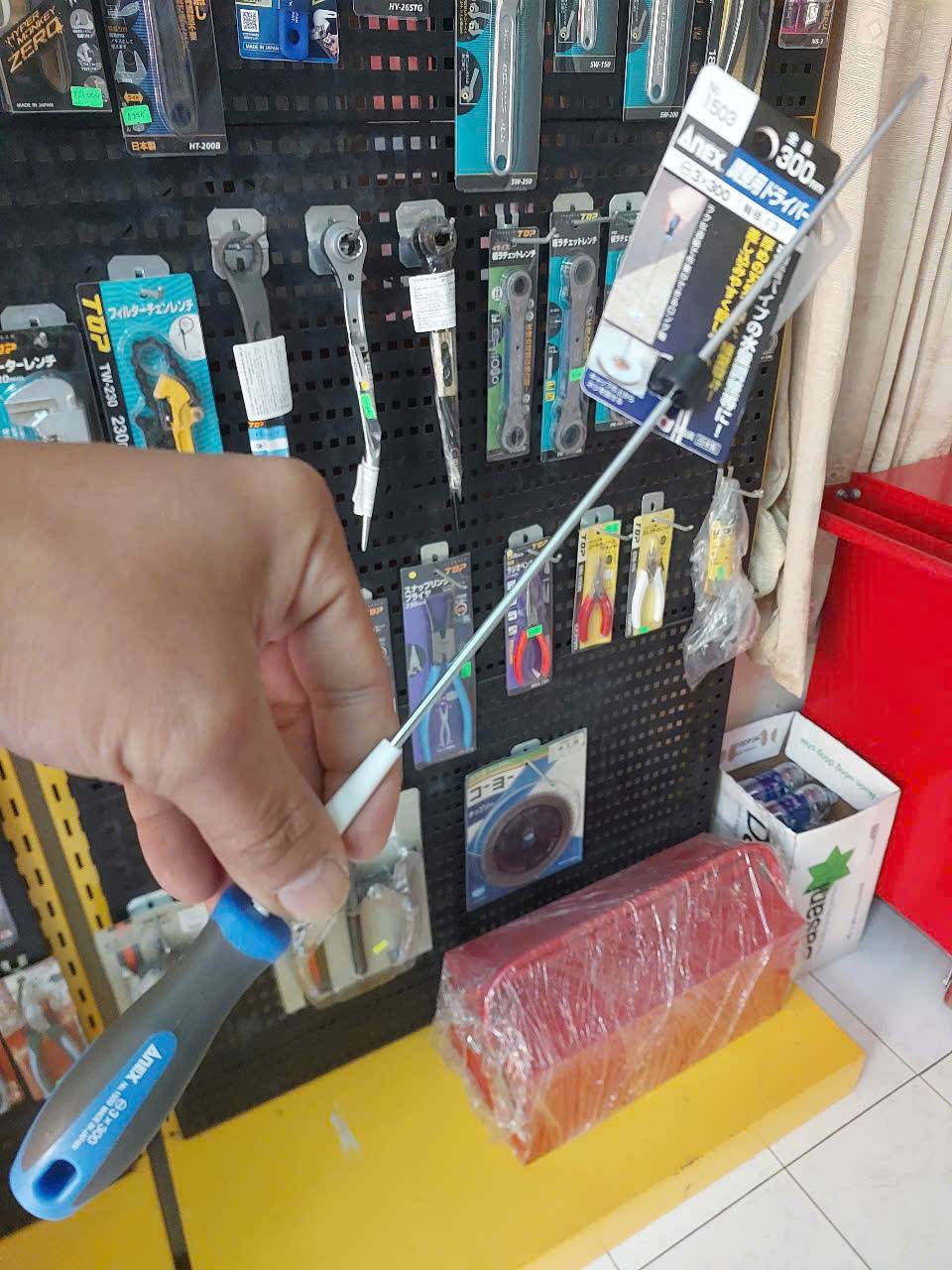 Tô vít dẹp -3×300 Anex No.1503