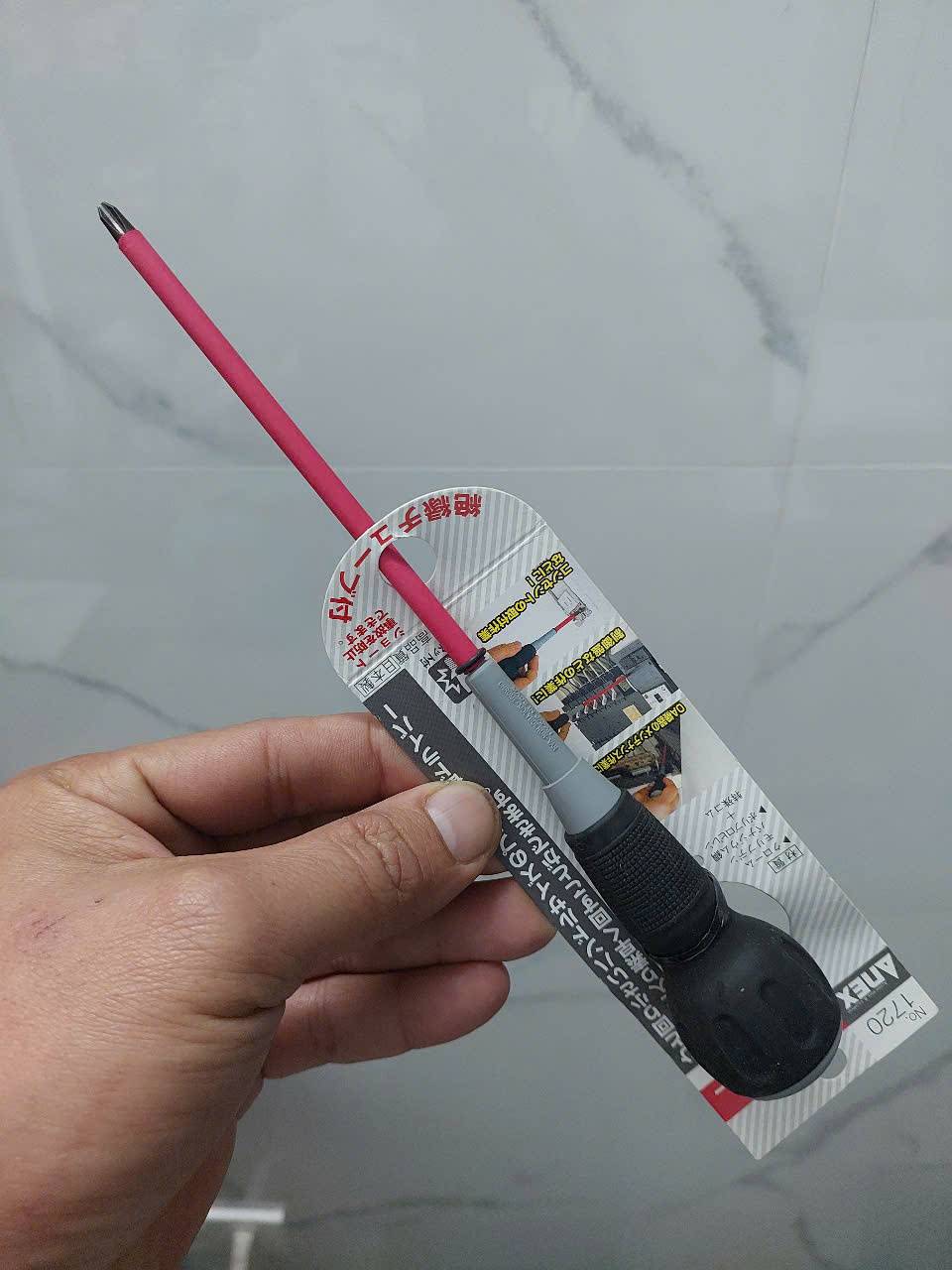 z7420323594588_8cac2edd41d740e395291a72bbe1aad9 Tô vít cách điện Anex No.1720+2×150