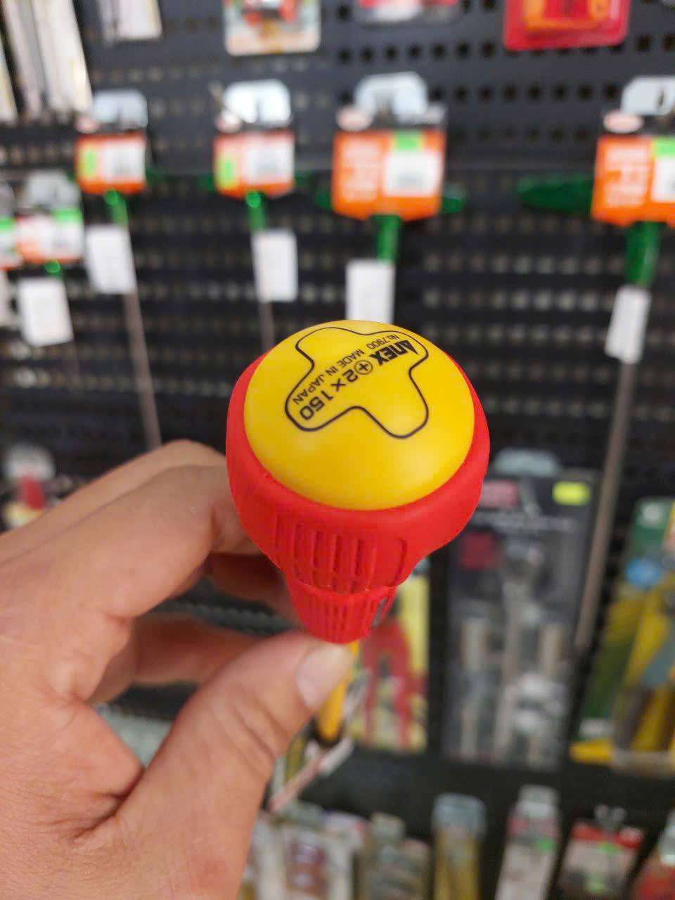 z7222737876748_5856c19b4b6b88584ef608f7efba25a8 Tô vít cách điện cán tròn Anex No.7900+2×150