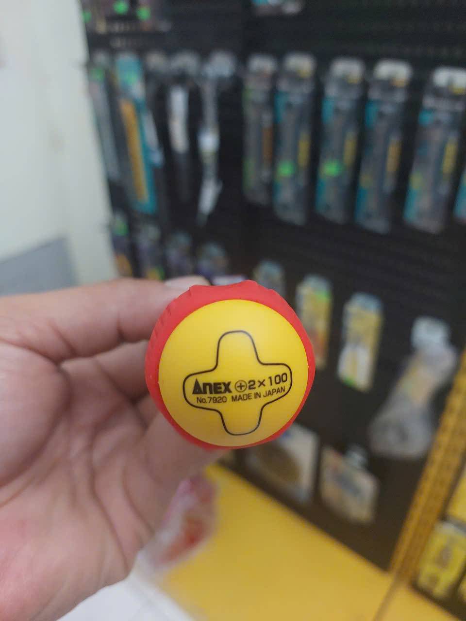 Tô vít cách điện cán tròn Anex No.7920+2×100