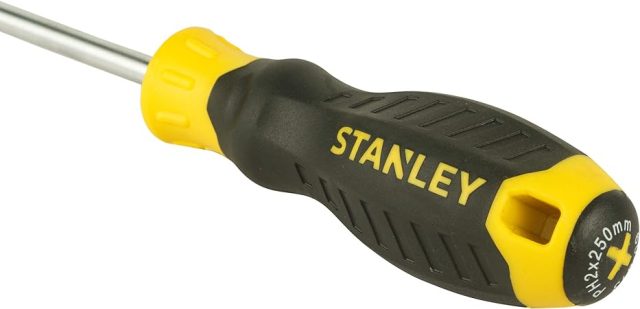 Tay cầm ba mặt cho phép tạo ra nhiều mô-men xoắn hơn với tính năng chống trượt và chống lăn.