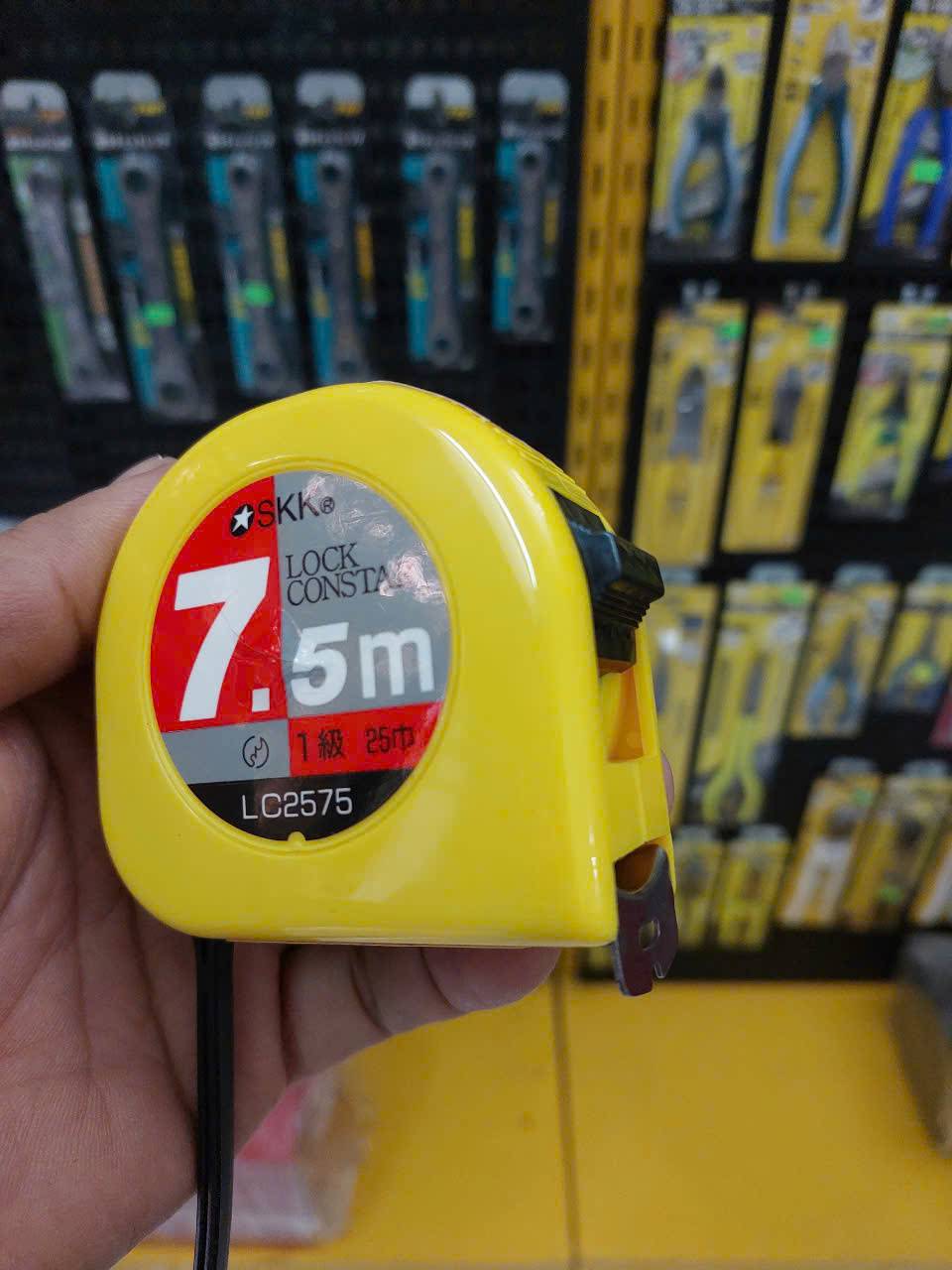 z7372904331922_99c4dda7d29f8b493d8421718e0945a9 Thước cuộn thép dài 7.5M SKK LC2575 (Japan)