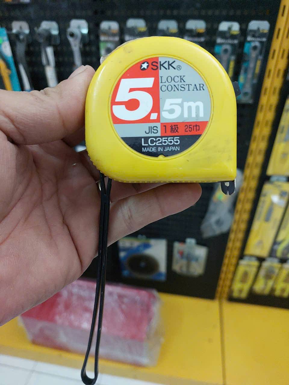 Thước cuộn thép dài 5.5M SKK LC2555 (Japan)