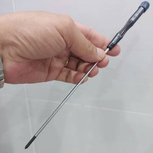 Tô vít bake 4 cạnh Vessel No.9900+0x150(Nắp xanh xuất khẩu)