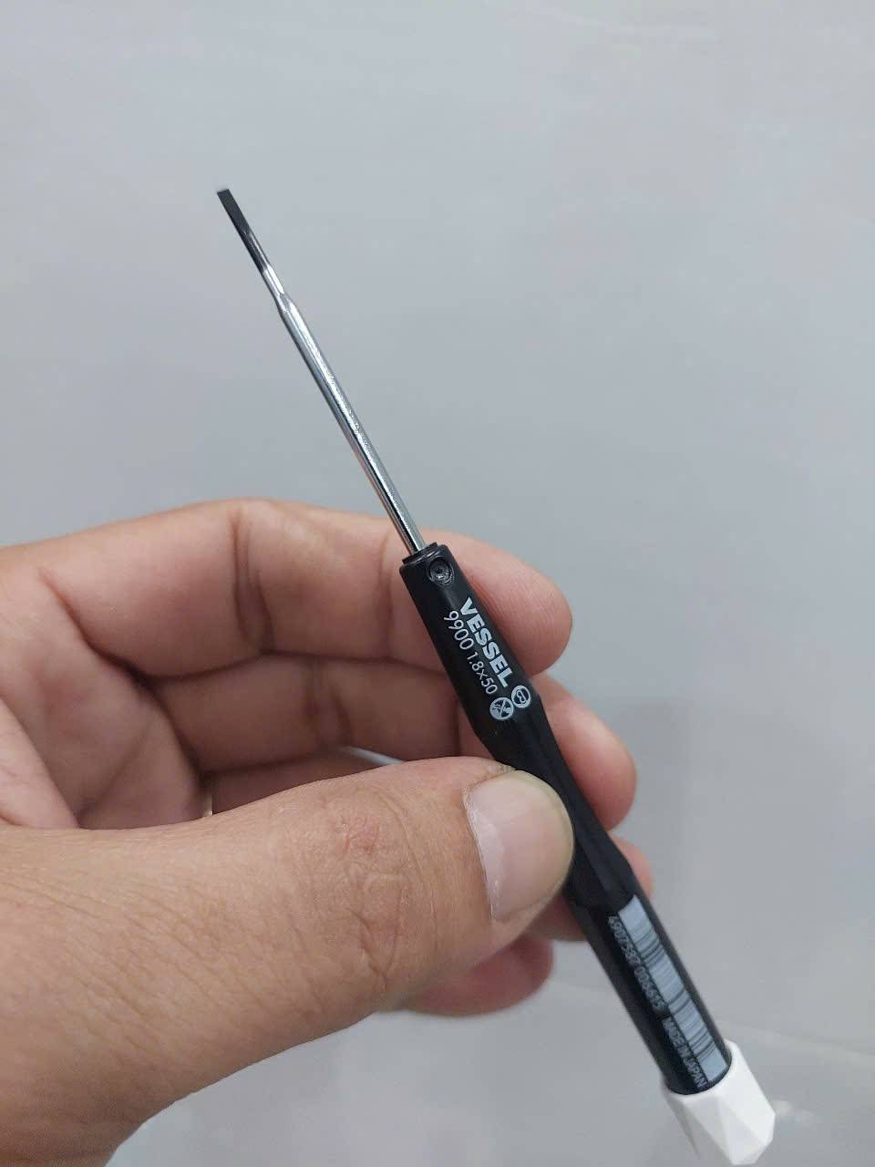 Tô vít dẹp 2 cạnh Vessel No.9900-1.8×50 (Japan)(Nắp trắng xuất khẩu)