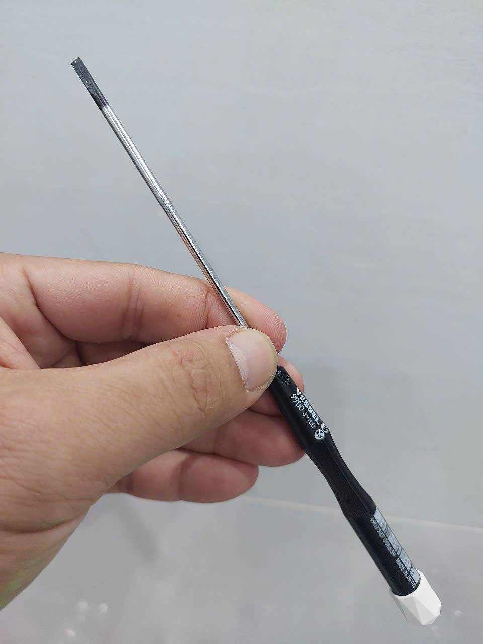Tô vít dẹp 2 cạnh Vessel No.9900-3×100 Nhật Bản(Nắp trắng xuất khẩu)