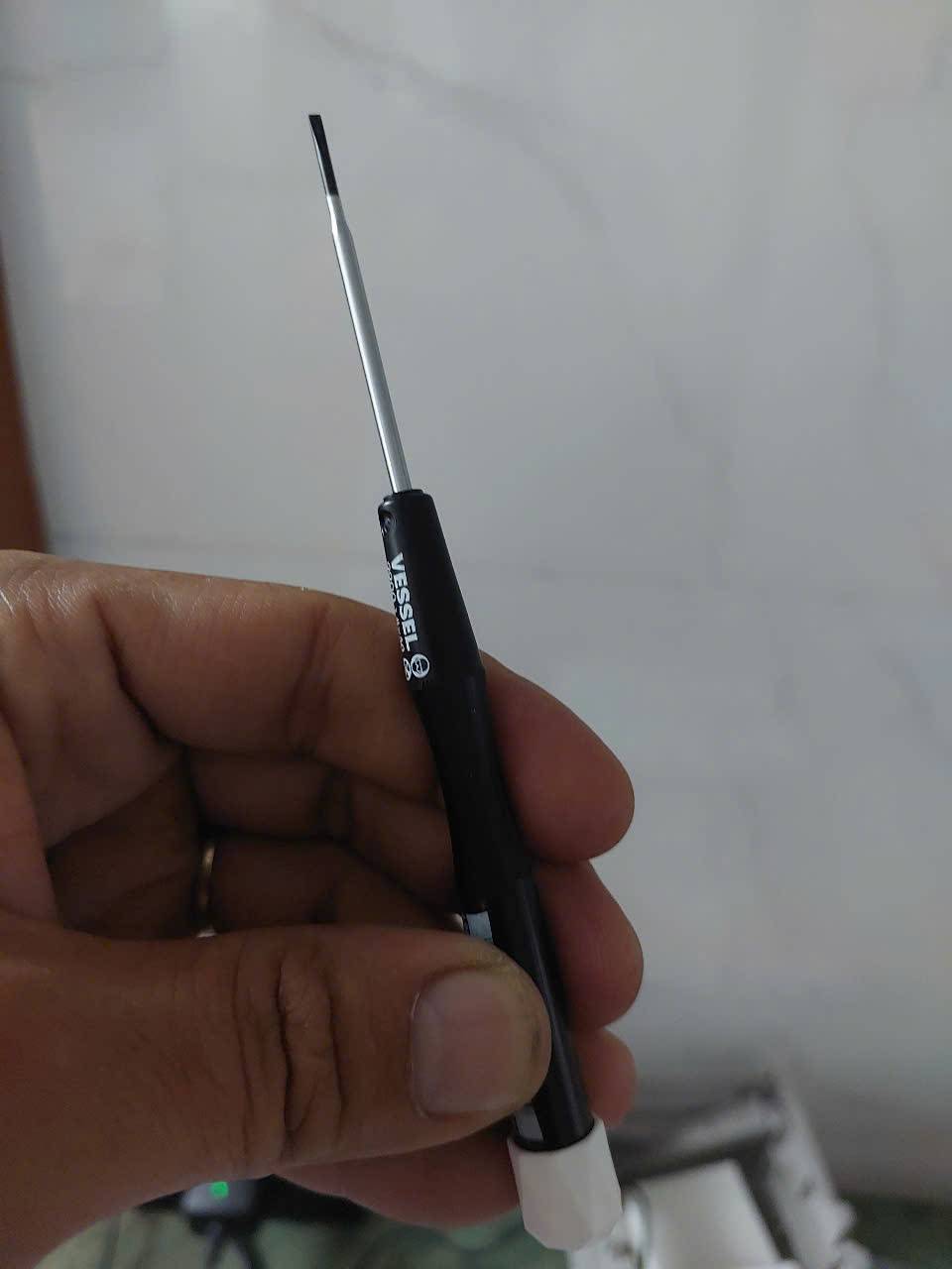 Tô vít dẹp 2 cạnh Vessel No.9900-1.8×50 (Japan)(Nắp trắng xuất khẩu)