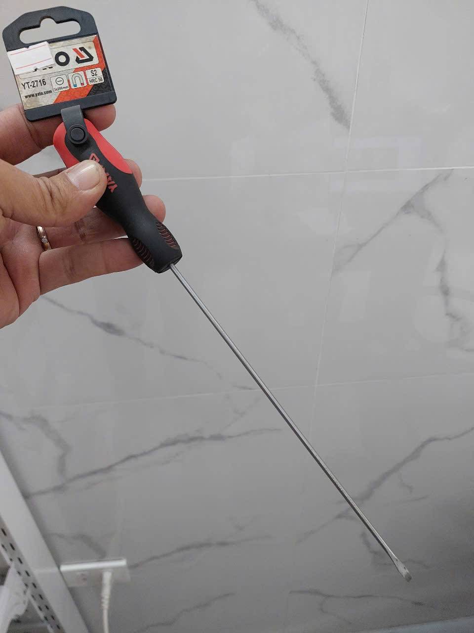 Tô vít 2 cạnh YATO YT-2716