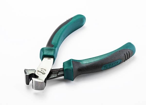 Kìm cắt kiểu càng cua mini kích thước 4.5 inch SATA 70616A