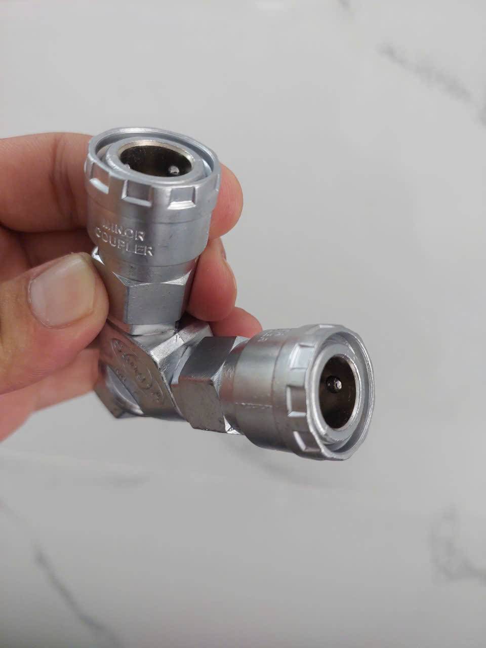 Đầu nối nhanh chia 2 SANG A MLY 22