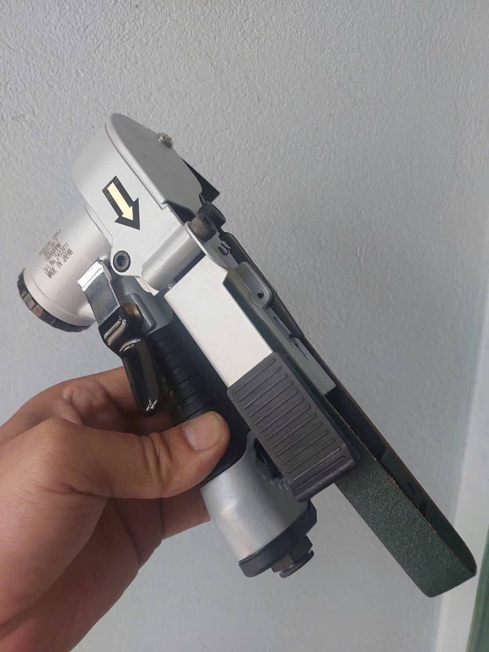 Máy mài dây đai cầm tay chạy bằng khí nén cao cấp NKC Yoshida YBS-20-1