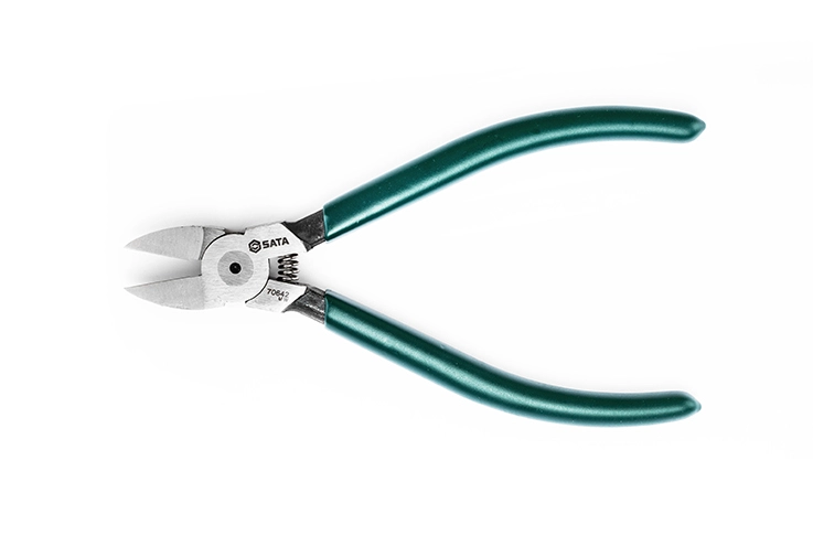 Kìm cắt nhựa lưỡi cong SATA 70642