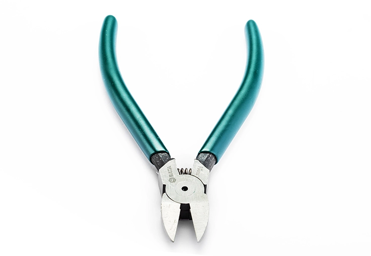 Kìm cắt nhựa mũi cong 5 inch (130mm) kiểu Nhật SATA 70641