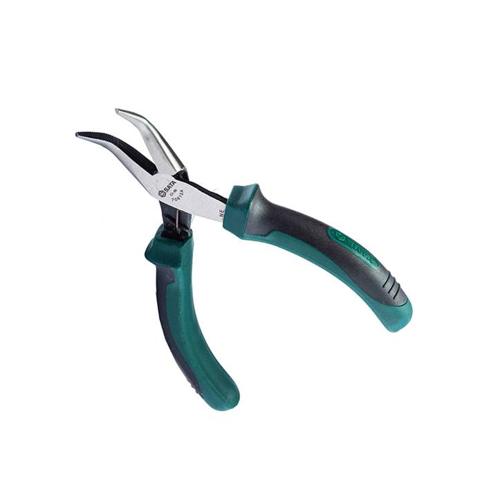 Kìm nhọn mũi cong mini (5 inch / 140mm) SATA 70613A