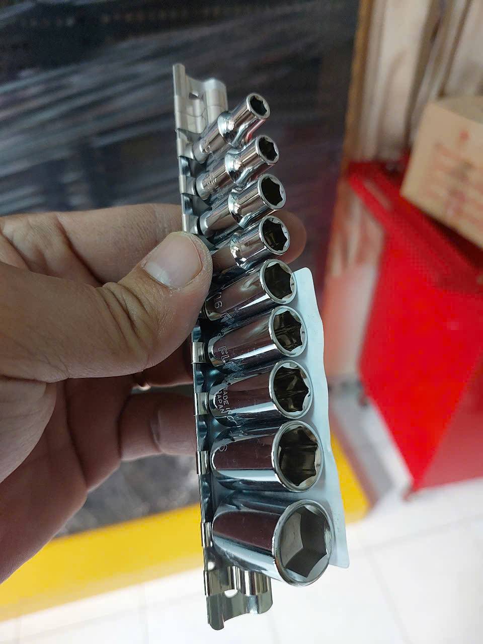 Bộ đầu khẩu (đầu tuýp) 1/4″ hệ inch gồm 9 chi tiết FLAG RS2-9