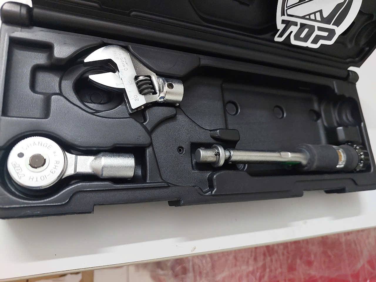 Bộ Cờ lê lực đầu rời Top Kogyo TS-6NTG