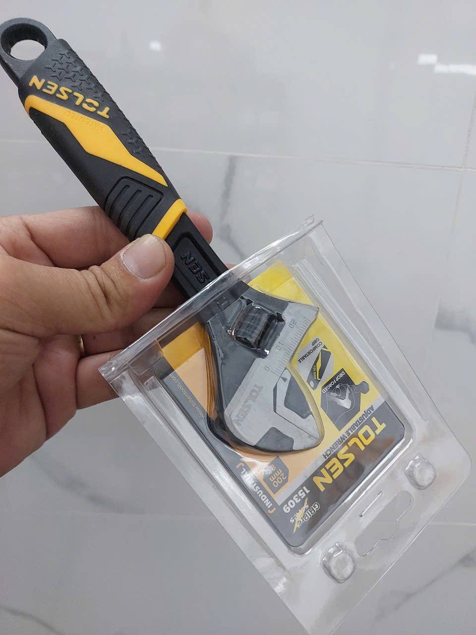 Mỏ lết công nghiệp cán nhựa đen 8 inch (200mm) cao cấp Tolsen 15309