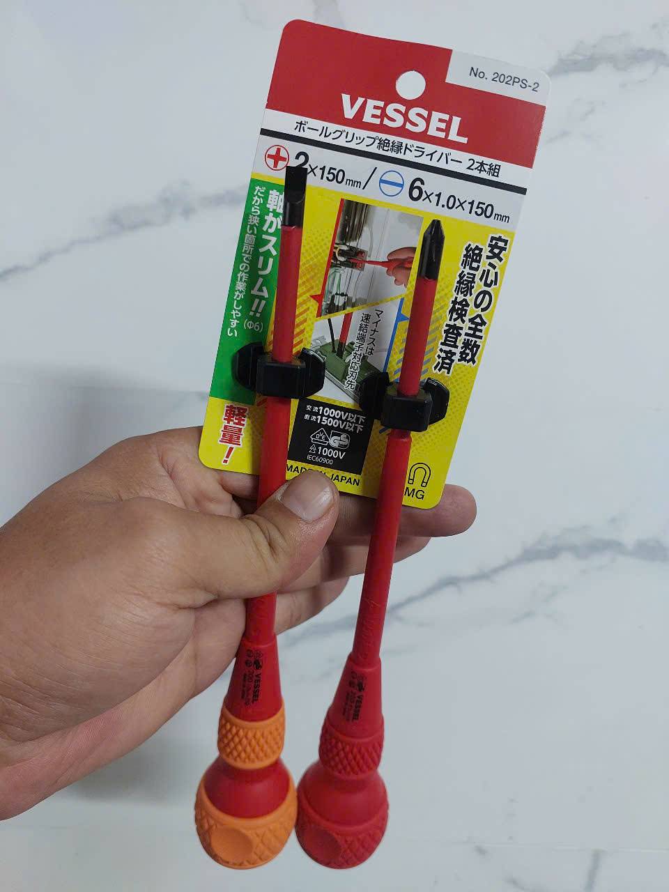 Bộ 2 tua vít cách điện tay cầm hình cầu (Ball Grip) cao cấp VESSEL No.202PS-2