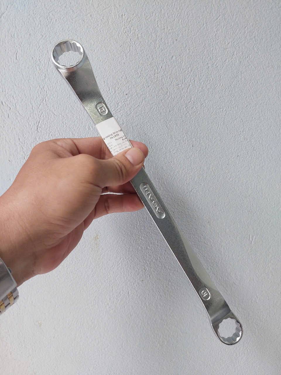 Cờ lê 2 đầu vòng (cờ lê tròng) nghiêng kích thước 19×21mm ASAHI OL1921